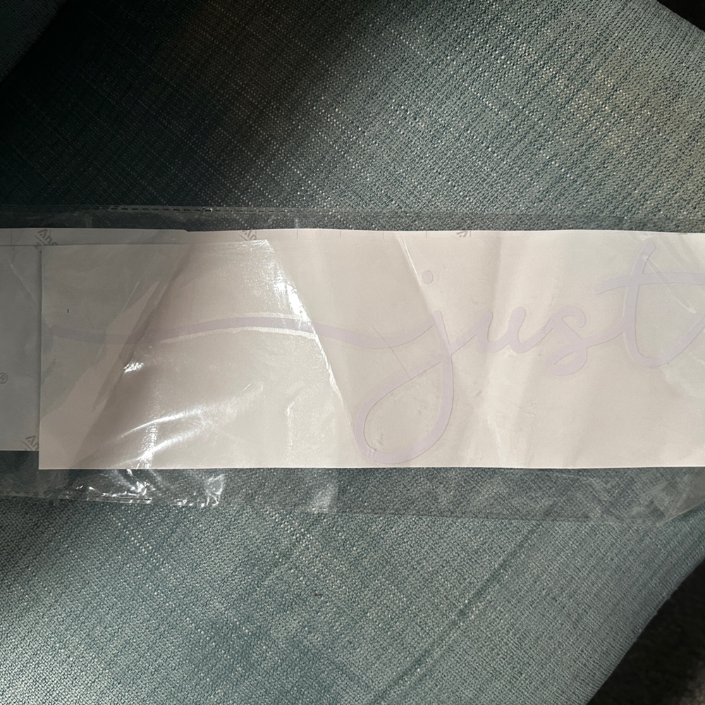 NWT Just Married Removable Vinyl Car Decal - Picture 5 of 5